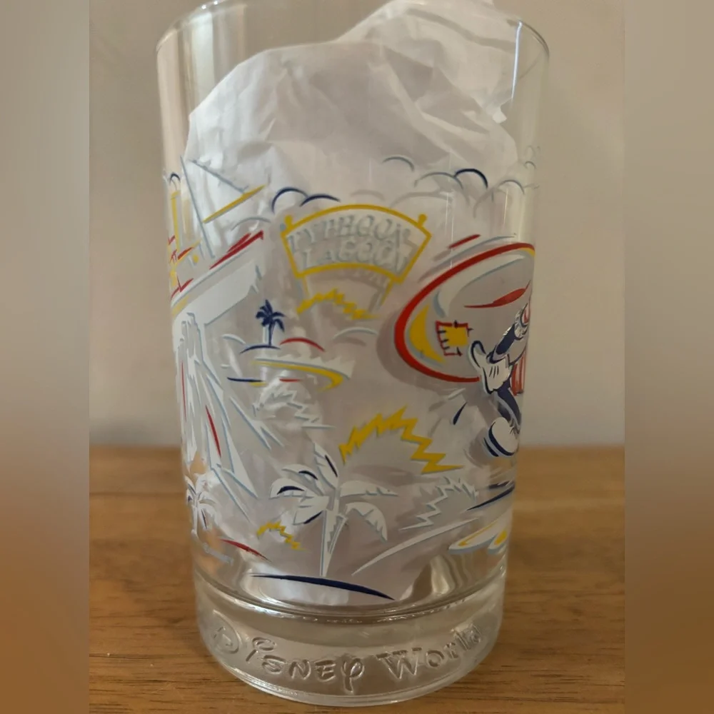 Disney McDonalds 1996 Walt Disney Worlds 25th Anniversary Remember the Magic